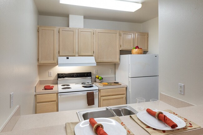 Cascade Court Apartments