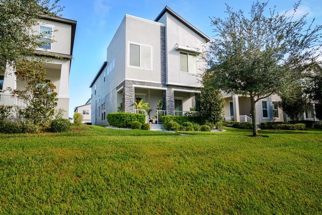 Building Photo - Stunning 3/2.5 Modern Home with Loft!