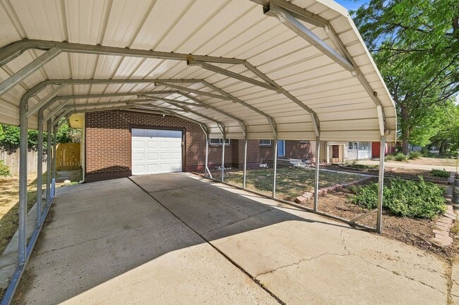 Photo - 1119 Fosdick Dr