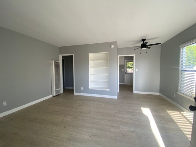 2249 Granada Ave Unit 2251 Granada Avenue
