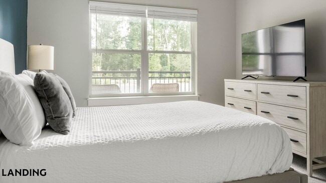 1880 Maple Dr NW Unit 206
