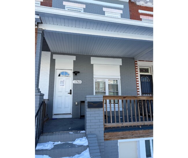 Building Photo - 1763 Montpelier St Unit 1B AVAILABLE PRIV/BATH $850