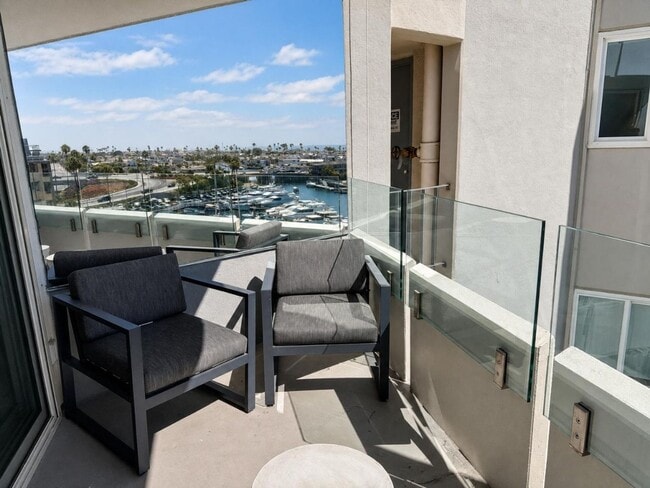 Photo - Newport Beach Bay and Oceanfront view | 7th Floor Luxury 2+2 Condo | Newport Towers