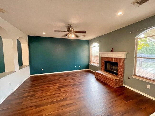 Photo - 3226 Raging River Dr