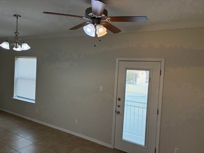 Photo - 5402 Marcella Ave Unidad #209B