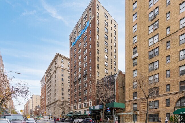 Photo - 240 W West End Ave