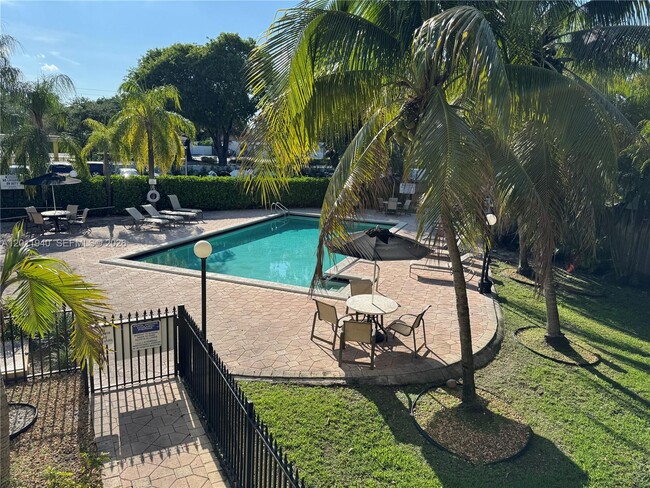 Photo - 2160 SW 16th Ave Unit 416