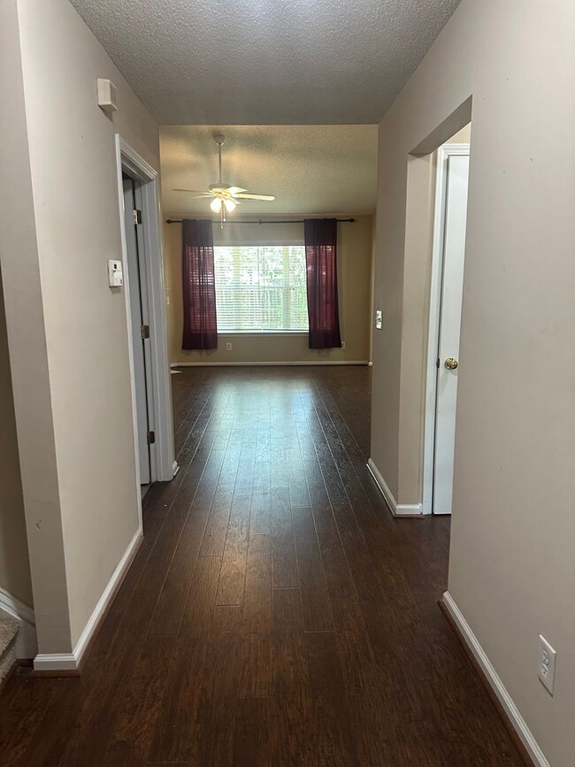 Photo - 404 Gibson Forest Dr