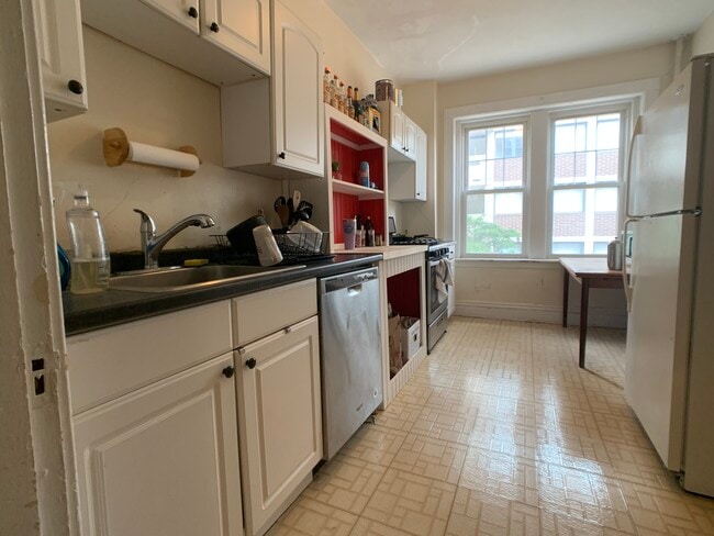 Photo - 1515 Beacon St Unit 1