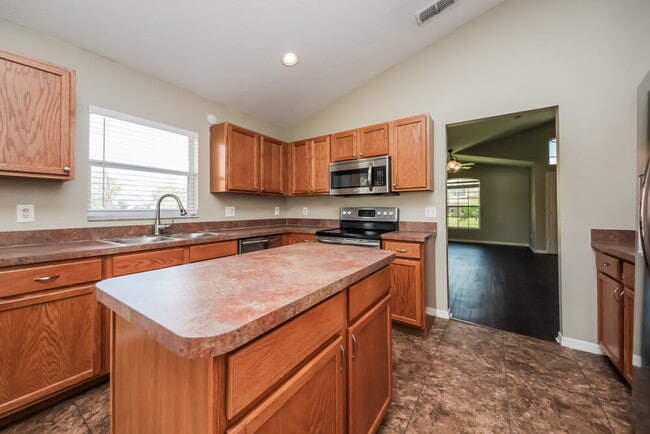 Photo - 2706 Eagle Canyon Dr S