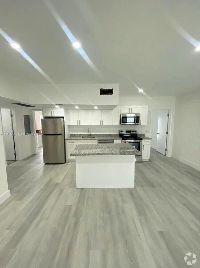 Building Photo - 7291 Gary Ave Unit 6 Rental