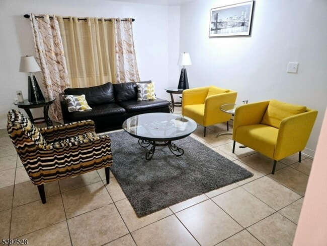 Photo - 26 Cambridge St