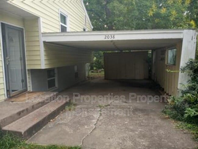 Photo - 2038 Alabama St