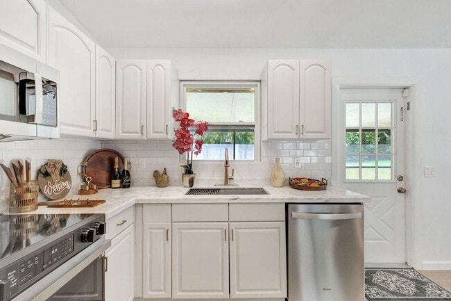 Photo - 9312 Pinion Dr