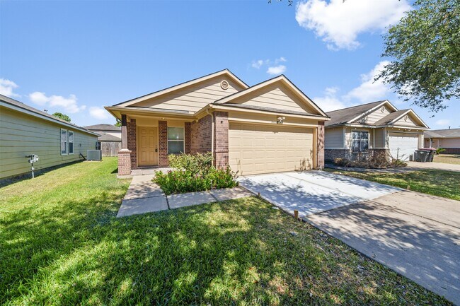 Building Photo - 19022 Wild Yaupon Dr