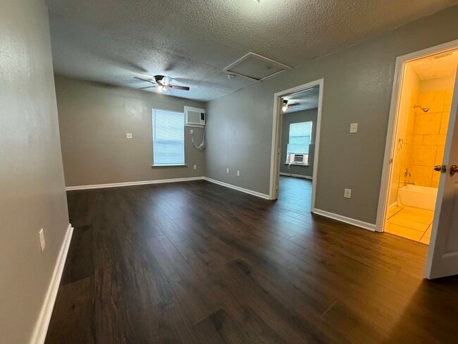 Photo - 3028 Avenue M Unit 1A
