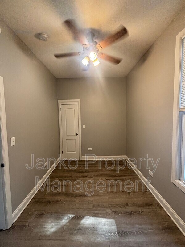 Photo - 6606 S Evans Ave