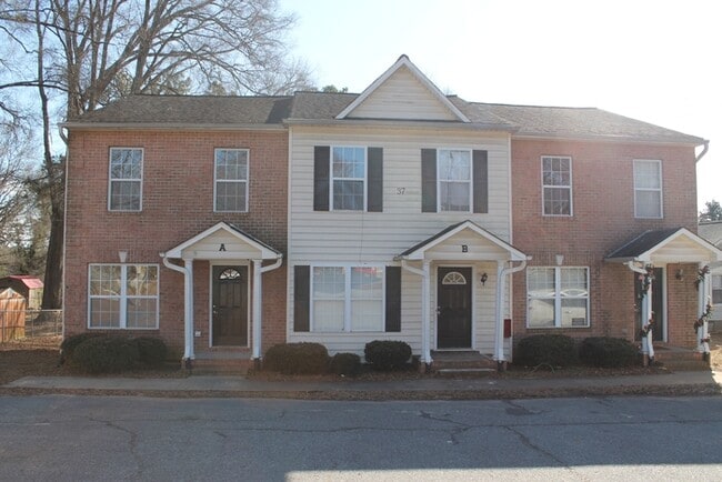 Photo - 37 Walnut Ave NW