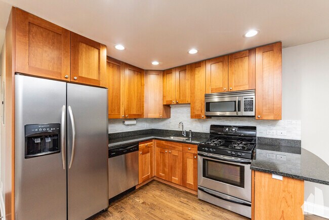 Photo - 2036 N Larrabee St Unit 8103