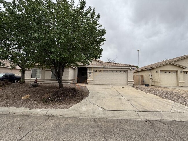 Building Photo - 3858 E Ames Ave