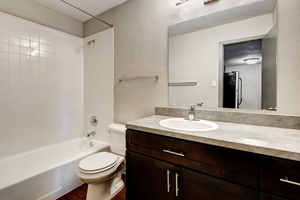 Photo - 1801 Fort View Rd Unidad 103