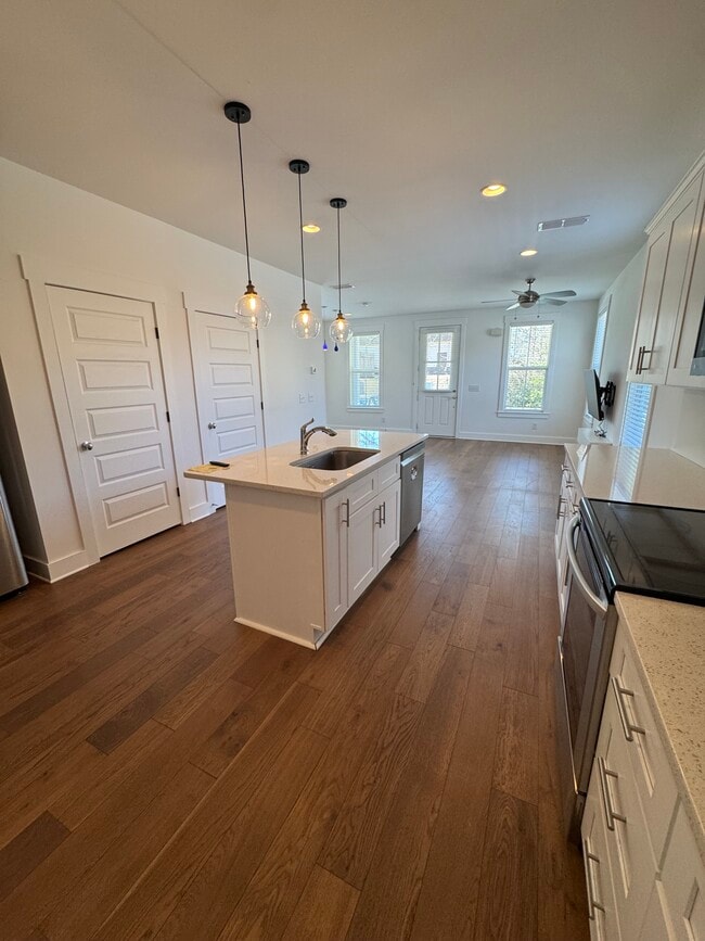 Photo - 816 Briar Cir