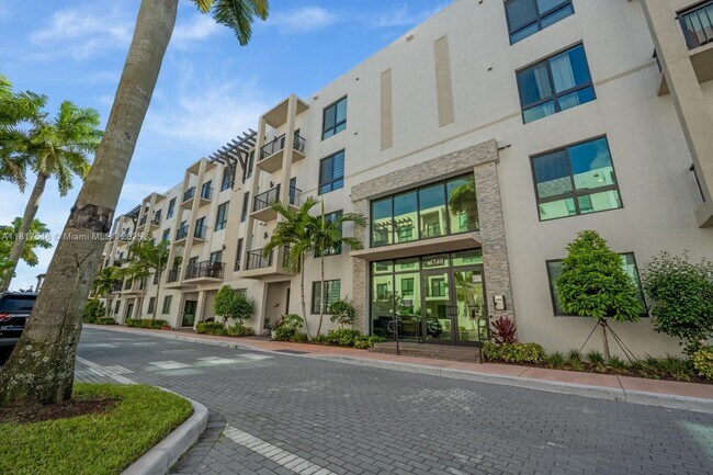Photo - 4740 NW 84th Ct Apartamento Unidad 44