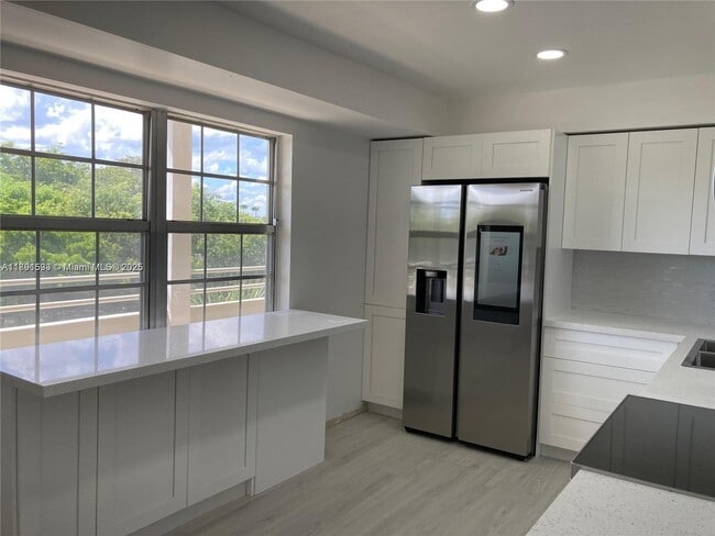 Building Photo - 804 Cypress Blvd Unit 407