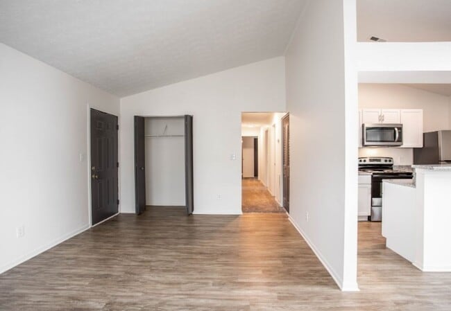 Photo - Stratford Commons