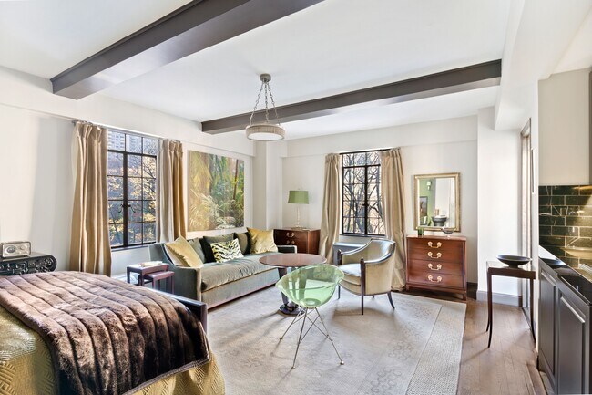 Building Photo - 45 Tudor City Pl