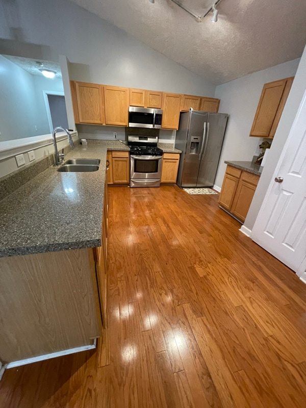 Photo - 7005 Timber Oak Dr