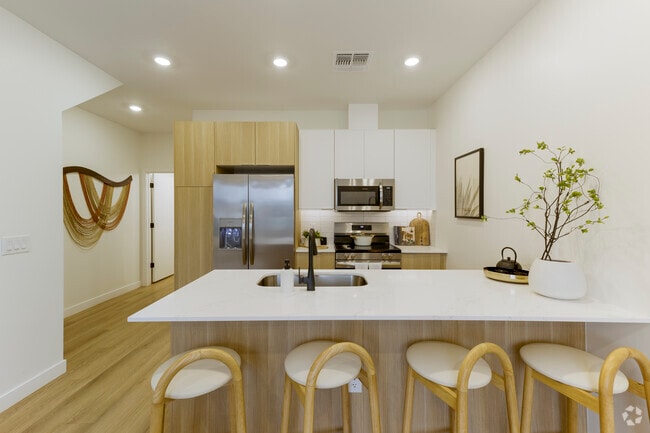 2BA, 2.5BR - 1,264SF - Kitchen
