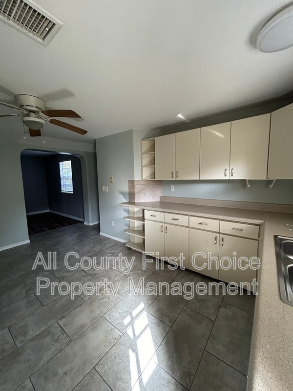 Photo - 705 6th Ave NE Unidad A