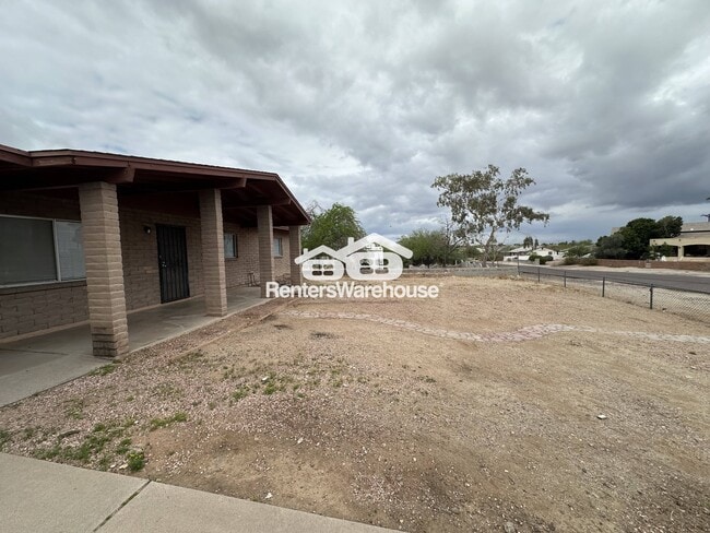 Photo - 1427 E Paseo Way House