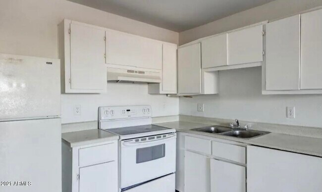 Photo - 1709 W Mountain View Rd Unidad 105