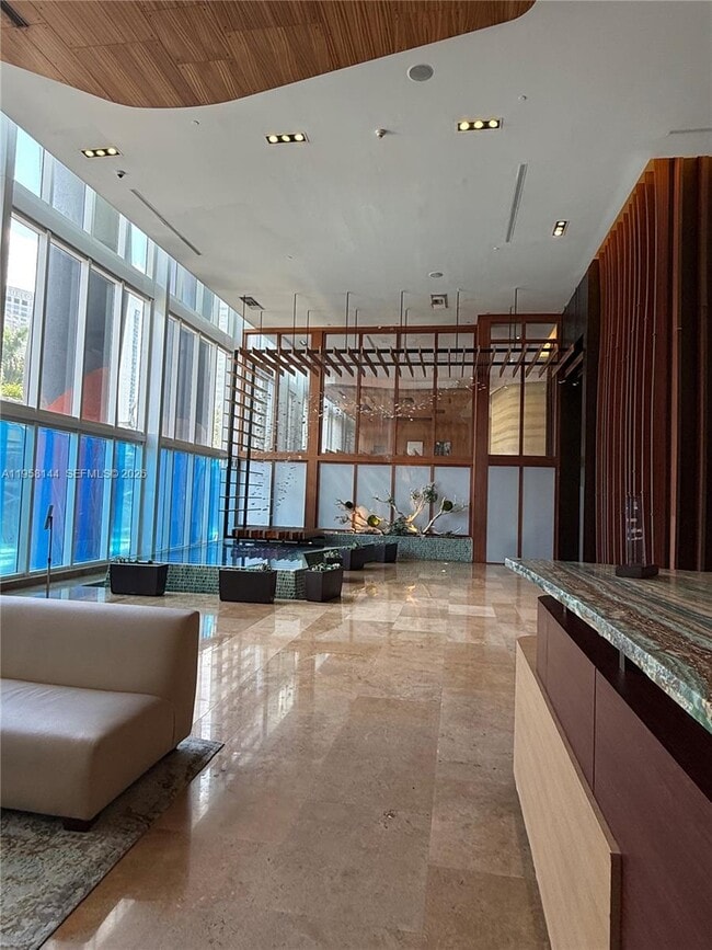 Photo - 50 Biscayne Blvd Unidad 2206