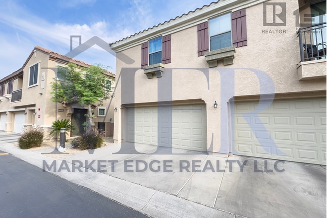 Photo - 3Bed/2.5Bath Townhouse at 83rd Ave/I-10! Ready for Immediate Move-In! -- FENCED-IN YARD! 2 CAR GA...