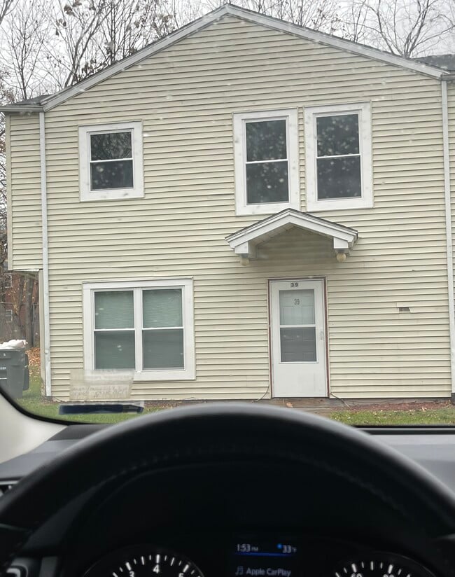 Photo - 39 Enfield St Townhome