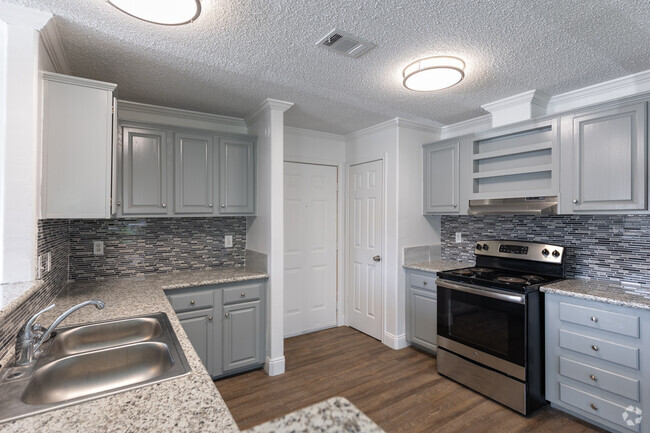 Building Photo - The Village at Sam Houston Rental