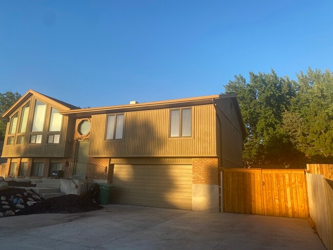 Front of the house - 10129 S 2165 E