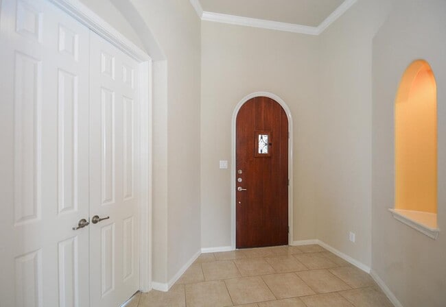 Photo - 6411 Edinburgh Ct