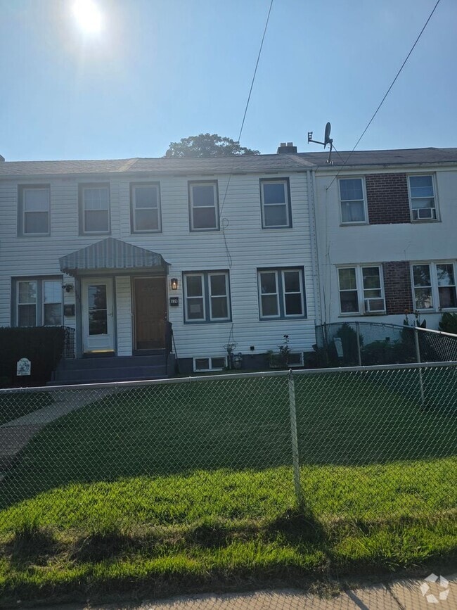 Building Photo - ELSMERE GARDENS Rental