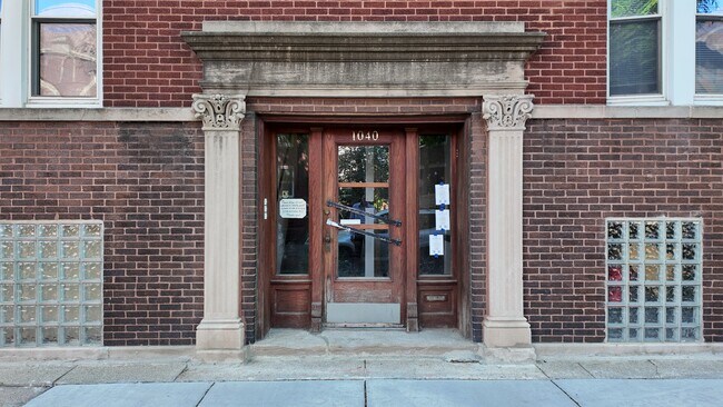 Photo - 2200 W Cortez St Unit 1R