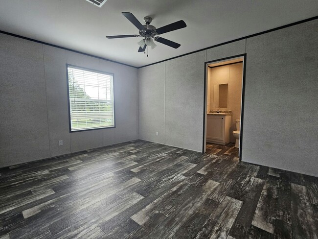 Photo - 1011 Myakka Dr