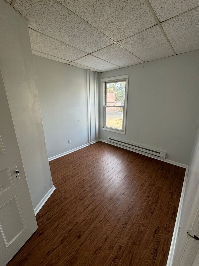 Photo - 200 S 12th St Unidad Apt 2