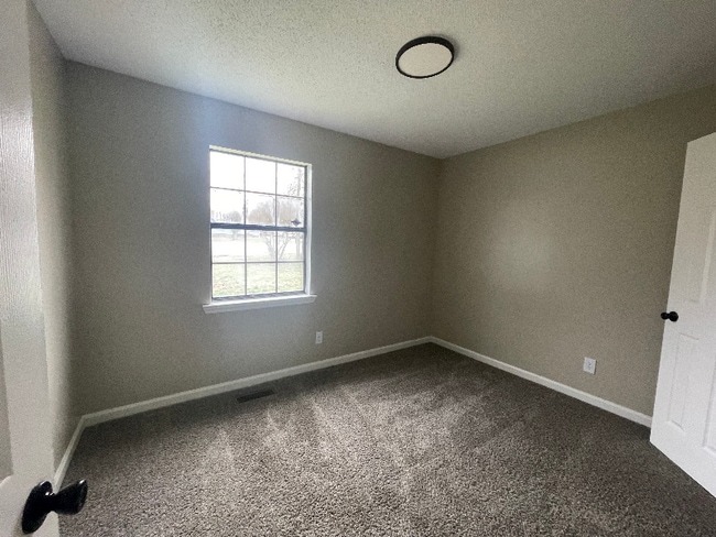 Photo - 109 Reaves Cove Rd