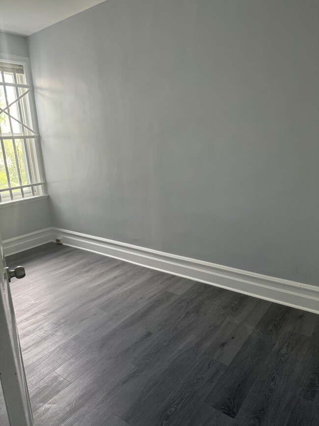 Photo - 2141 N 10th St