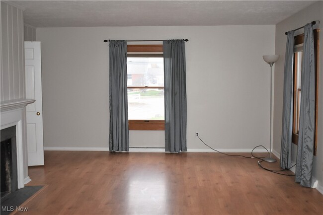 Photo - 46 W 130th St