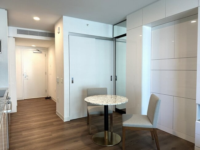 Photo - Aalii - Furnished Studio/1BA/1PK
