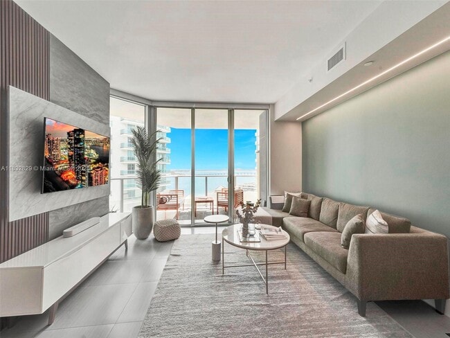 Photo - 1300 Brickell Bay Dr Condo Unit 2109